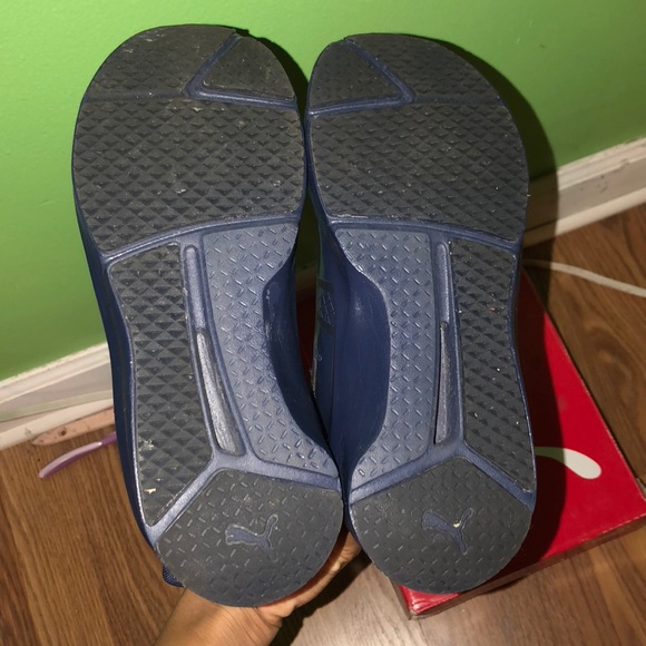 Blue Pumas - Picture 5 of 5